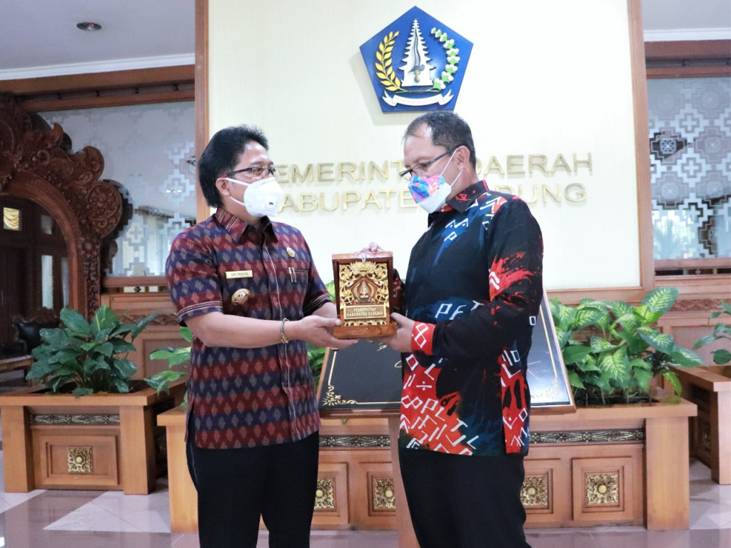 Bupati Badung Terima Kunja Walikota Makassar